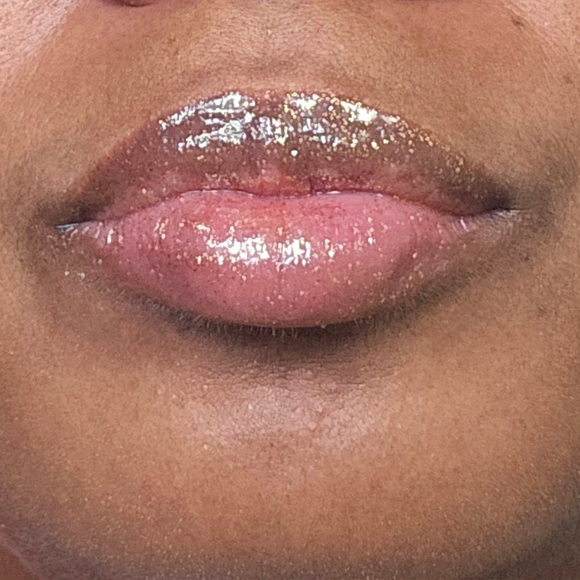 Bewitched Brilliance Glittering Gloss - Rose Gold Glitter